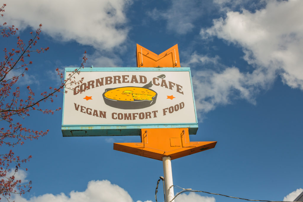 Cornbread Cafe, Vegan restaurant